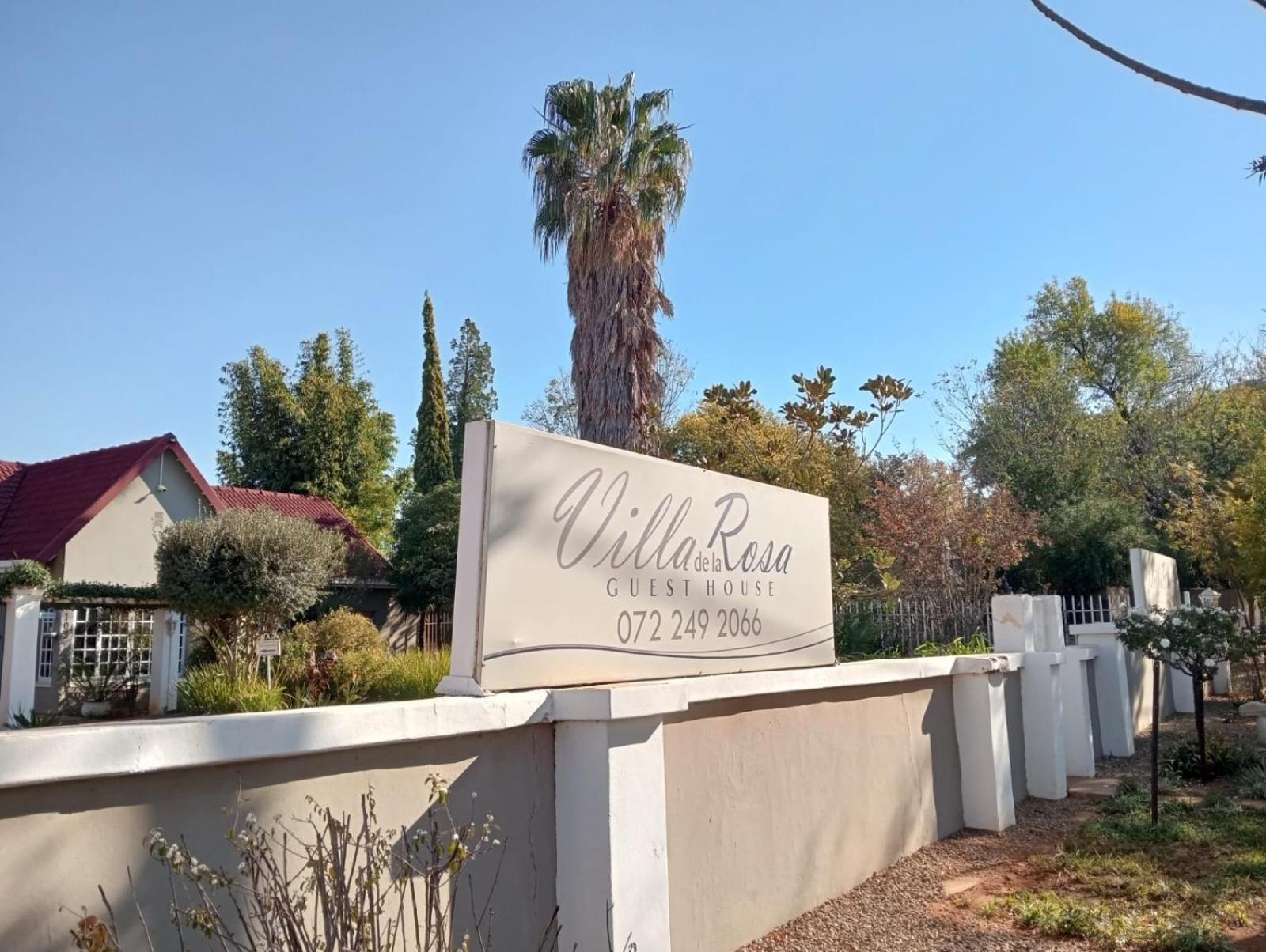 Villa De La Rosa Klerksdorp Esterno foto