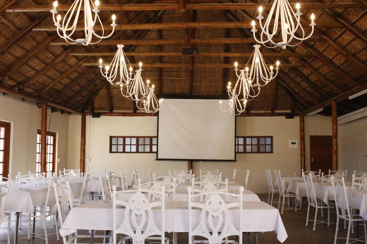Villa De La Rosa Klerksdorp Esterno foto